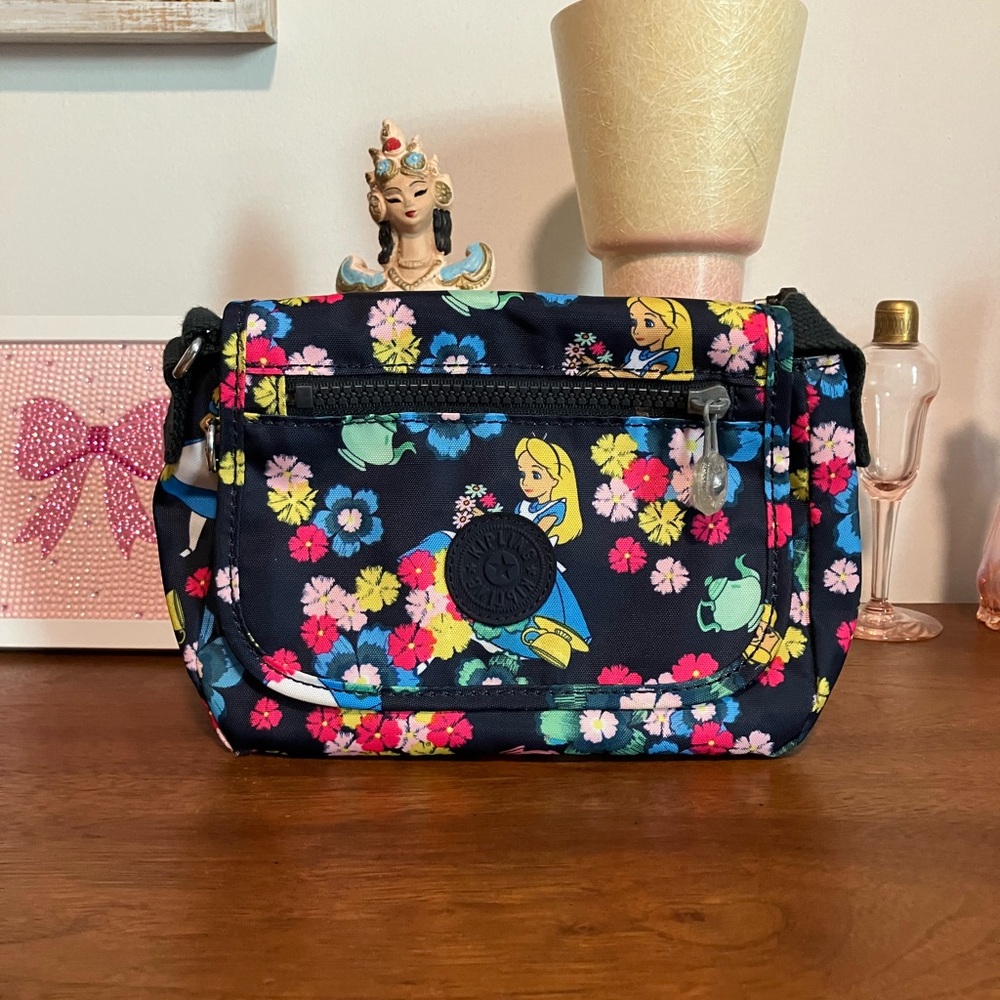 Kipling Disney Alice in Wonderland Sabian Printed Crossbody Mini Bag